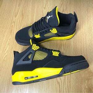 Nike Air Jordan 4 Retro Yellow Thunder, Men's Sneakers
